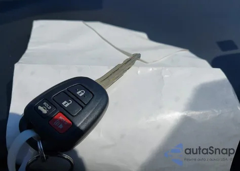 2019 Toyota Corolla Le from USA, damaged, VIN 2T1BURHE7KC128018